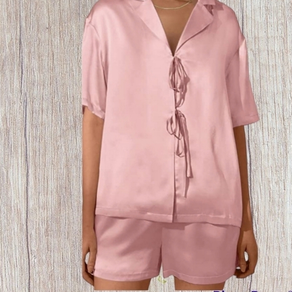 Women's Pajama set - Picture 1 of 6